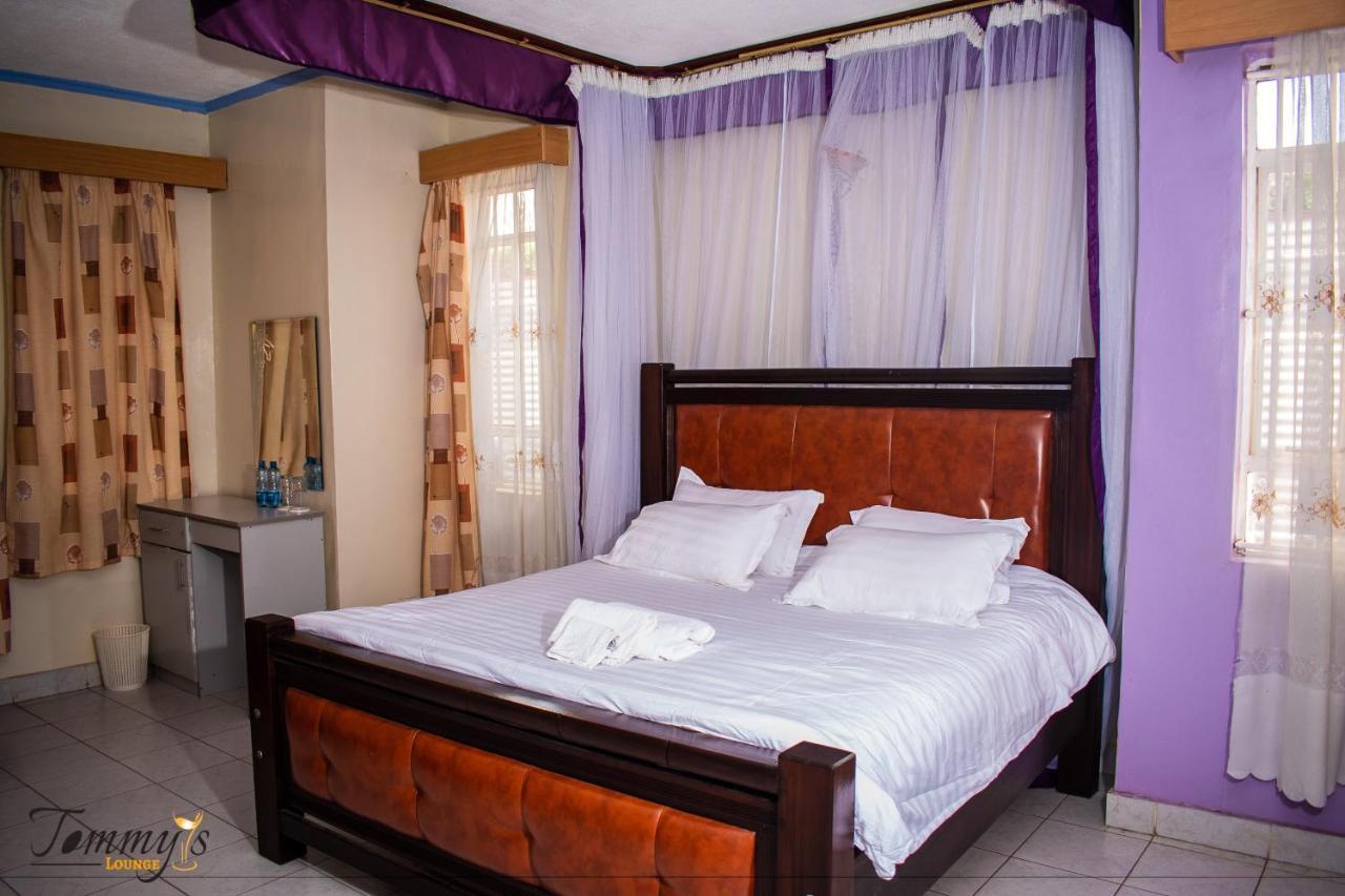 Tommy'S Airport Lounge Hotel Syokimau Luaran gambar